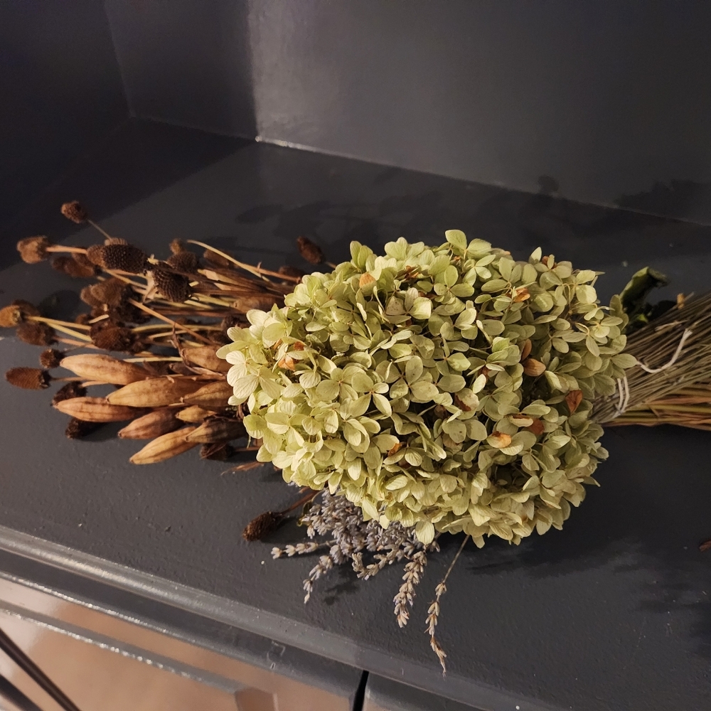 Real Dried Flower Bouquet With Aromatic Lavender